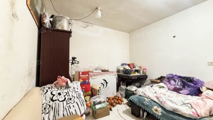 龙发街二手房实景图