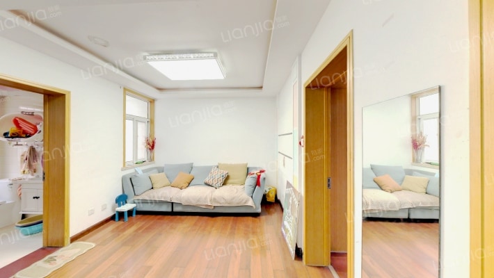 御花园B区二手房实景图