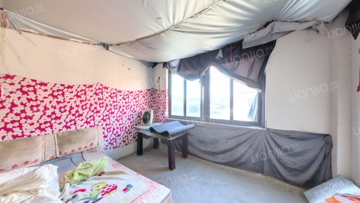 百汇商厦二手房实景图