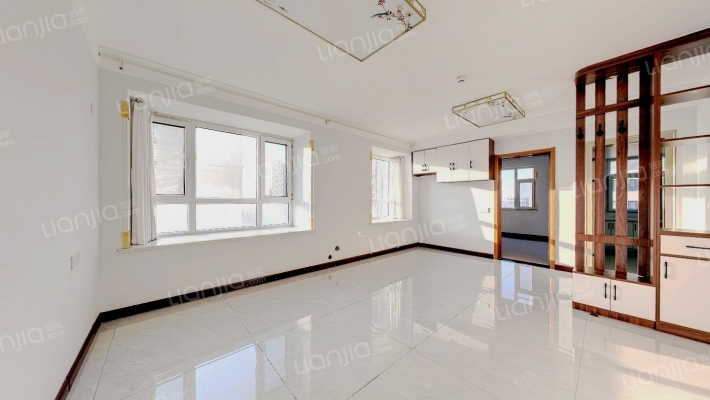 诚泰金润世家二手房实景图