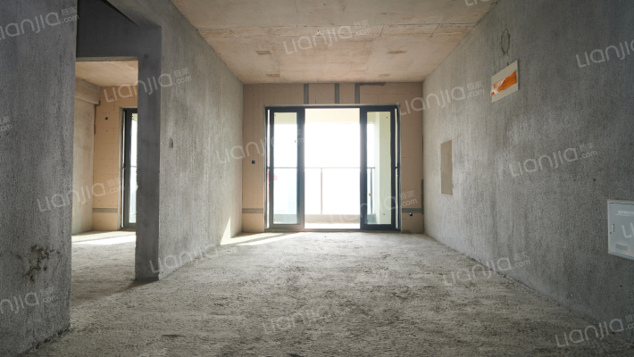 亚琦城央尚品二手房实景图