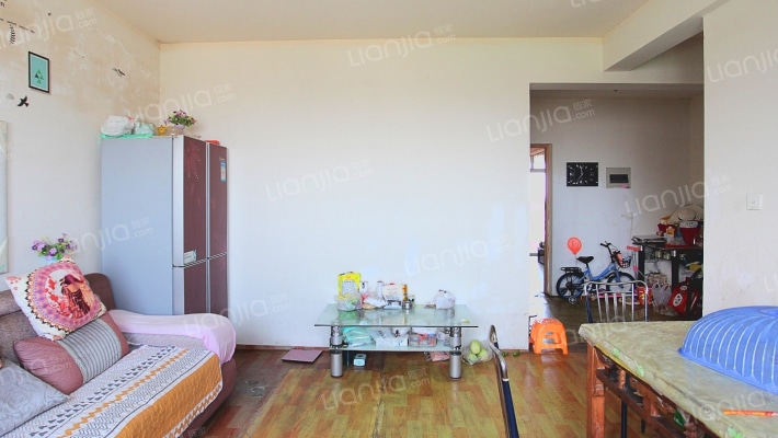 空港新苑二手房实景图