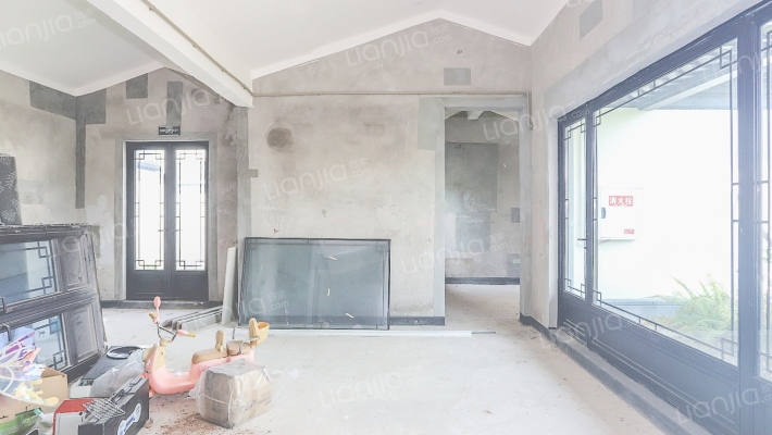 蓝城两江田园牧歌二手房实景图