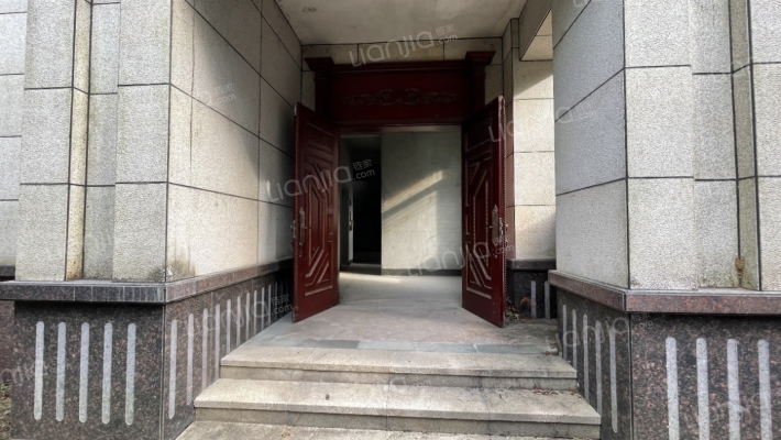 安厦世纪城清漪湾二手房实景图