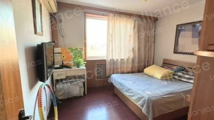 六十七处家属楼 3室2厅 南 北-卧室B