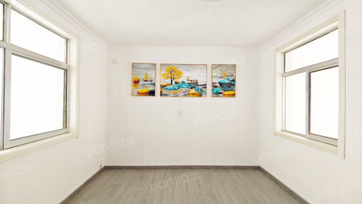 三友泰山区政府宿舍二手房实景图