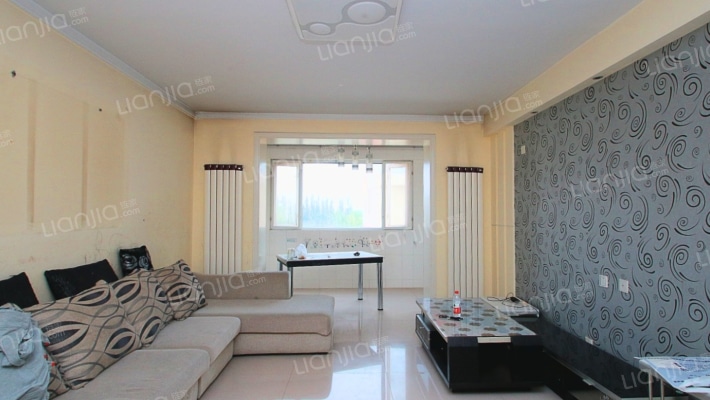 南铁苑小区西区二手房实景图