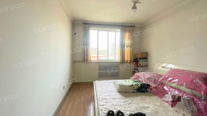 物探局  广安B区   5-6层  阁楼-卧室A