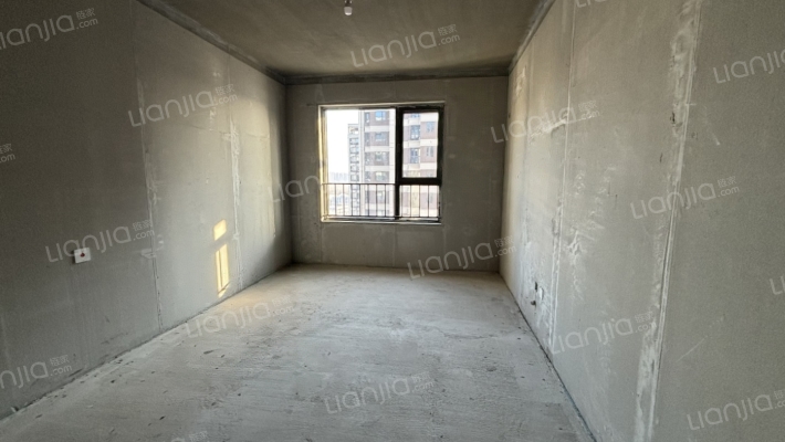 花田路南北通透的大三居第四代住宅电梯入户-卧室B