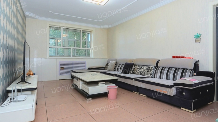 亚龙商场家属楼二手房实景图