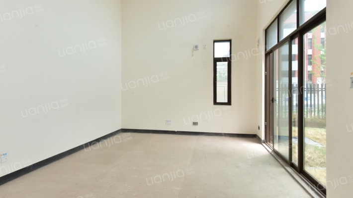 公园九里玖号院二手房实景图