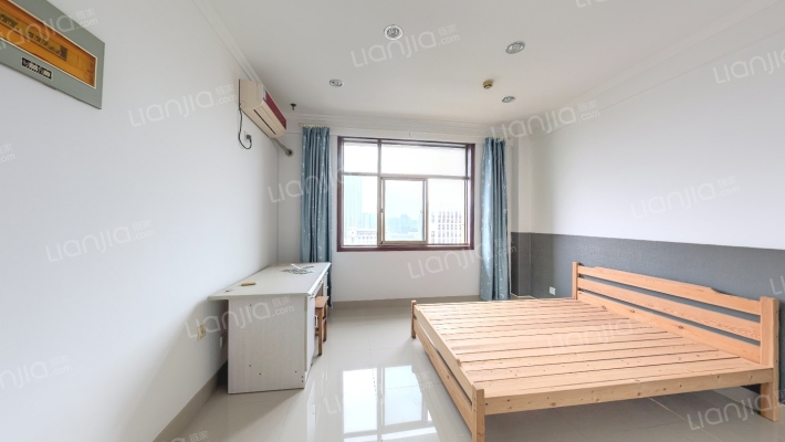 美丽华红木大世界二手房实景图