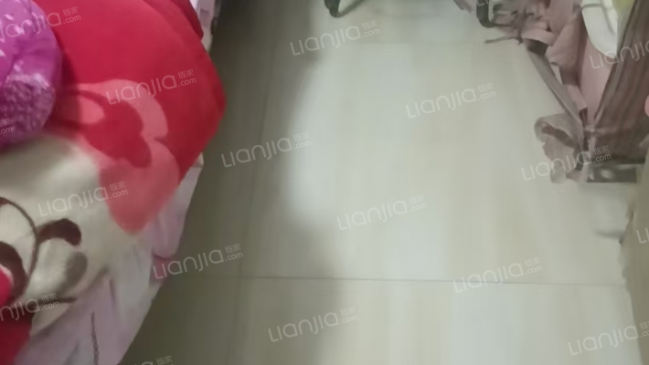 水岸花城，好房源，环境好，交通便利。-卧室A