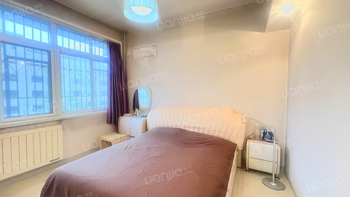 永安小区 4室2厅 南 北-卧室A