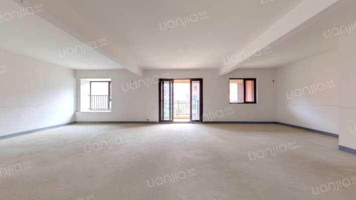 绿地国际理想城一期二手房实景图