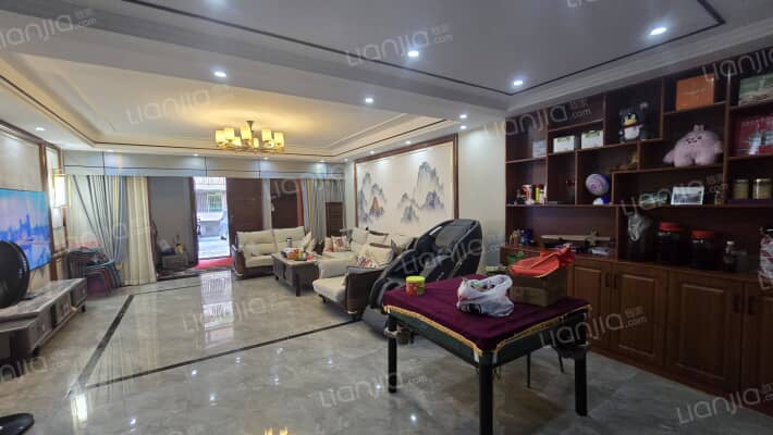 远林名苑A区二手房实景图