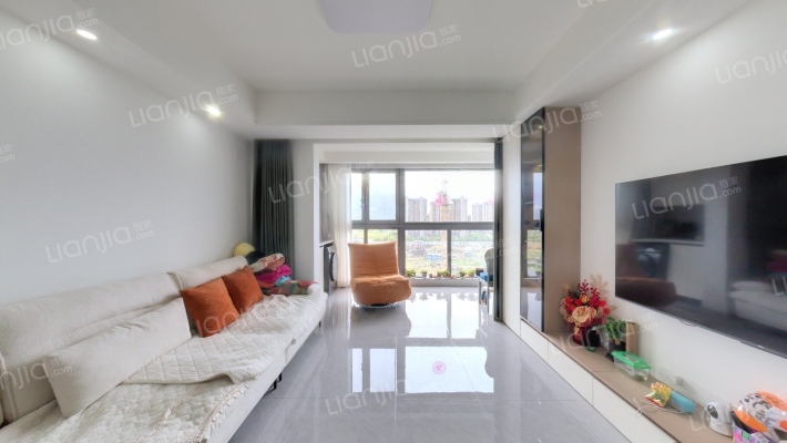 万科燕语光年二手房实景图