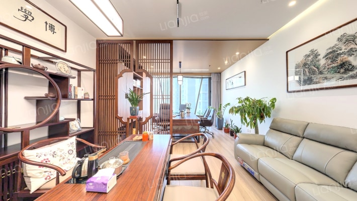 绿地中央广场四期二手房实景图