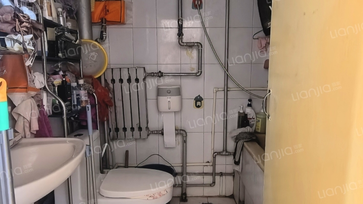 冠云路板楼社区 单位房公摊小 小区绿化高-卫生间