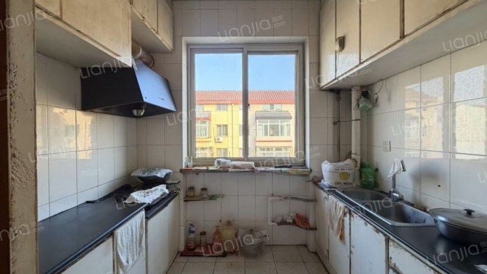 物探社区  宝石花物业  集中供暖-厨房