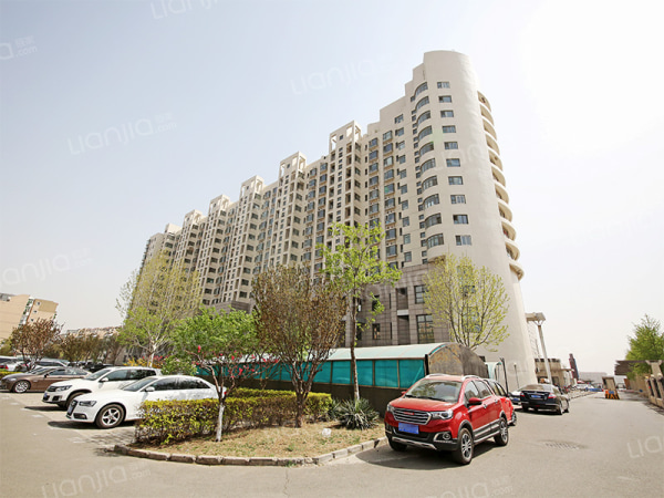 武夷花园综合楼 3室1厅 600万