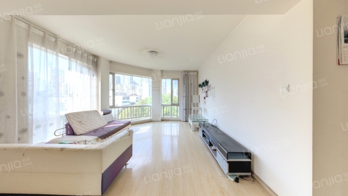 美伦花乡二手房实景图