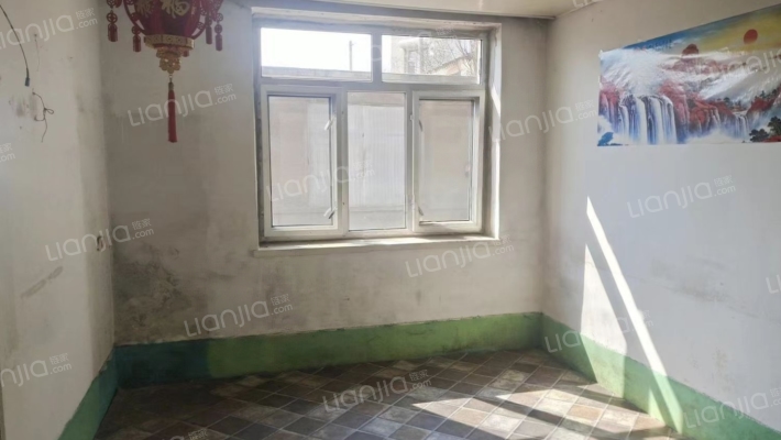 岭前委二手房实景图