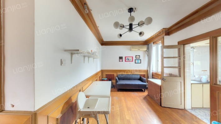 医校小巷6号二手房实景图