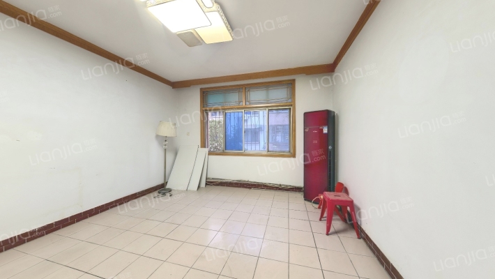 蔬菜公司家属院东院二手房实景图