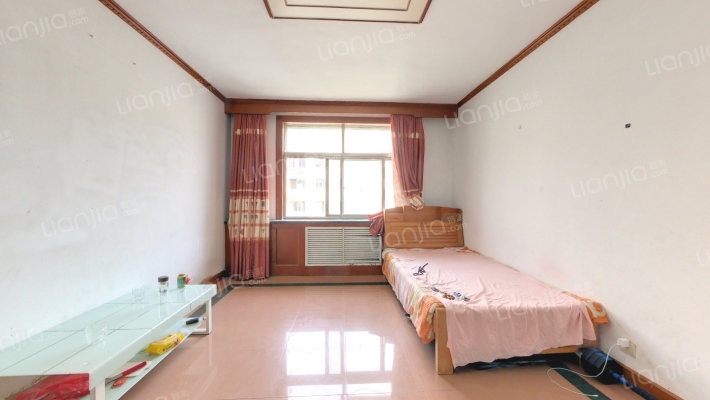 官厅10号小区二手房实景图