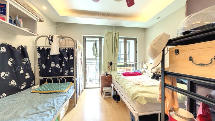 万科蓝蓝沁家园二手房实景图