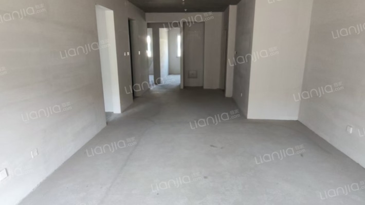 大社区 南北通透 好楼层  采光视野好-餐厅