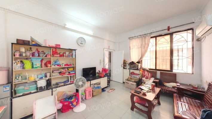 敦和法院宿舍二手房实景图