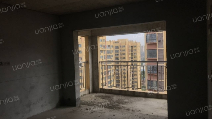 万和佳苑二手房实景图