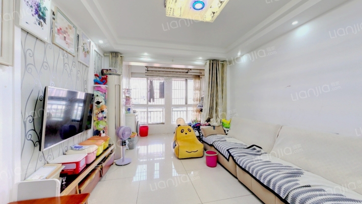 虹润华府二手房实景图