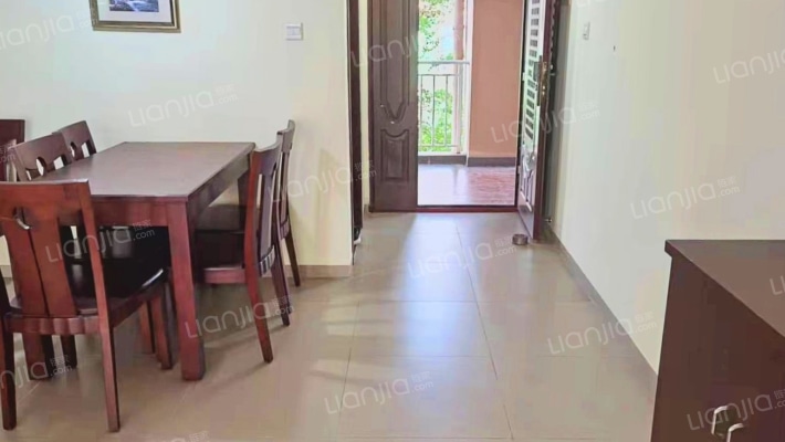 金海岸度假公寓二手房实景图