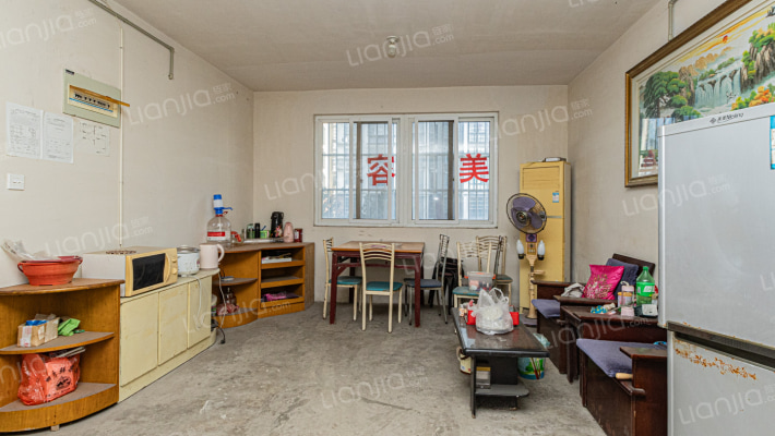 华诚新村二手房实景图