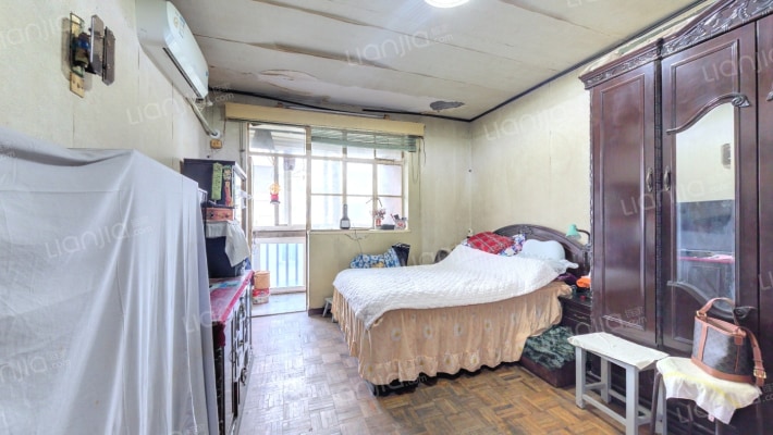殷行路451弄二手房实景图