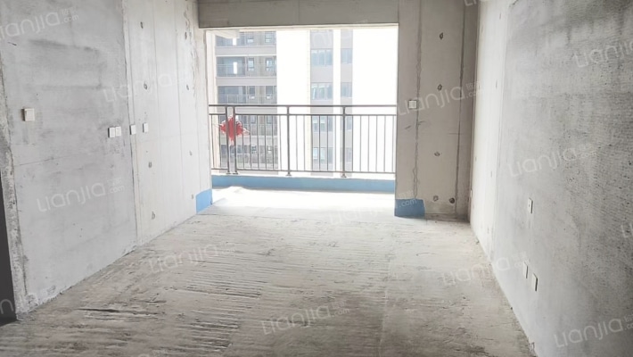 昌建上院二手房实景图