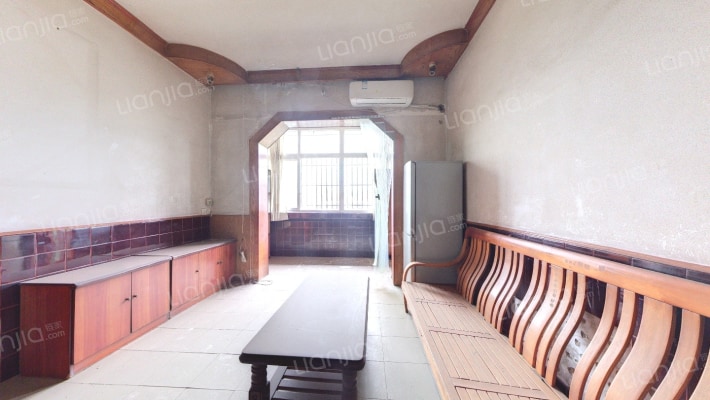 龙凤二村二手房实景图