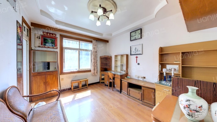 柳营新村二手房实景图