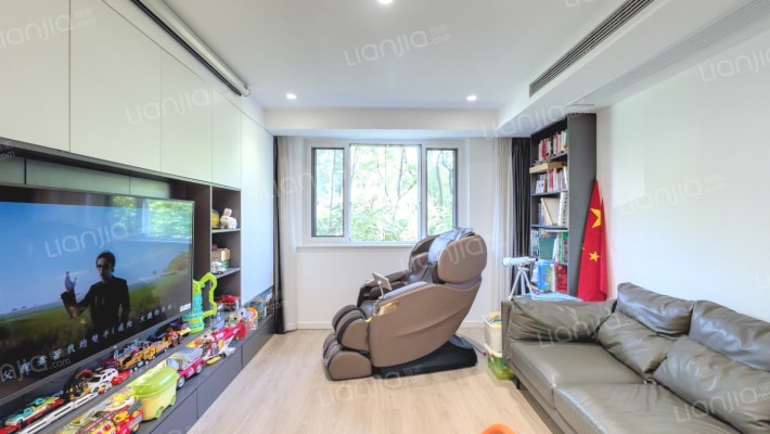 蓝色港湾(公寓)二手房实景图