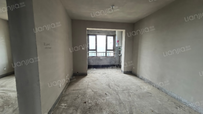 雅园二手房实景图