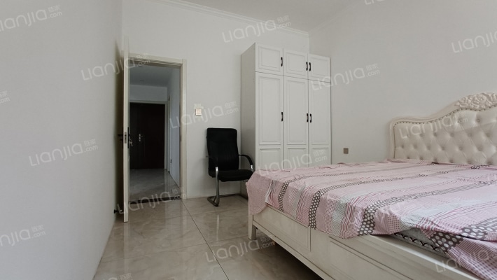 钻石商圈 御景园优质大两居  两层的利用空间 居住舒适-卧室D