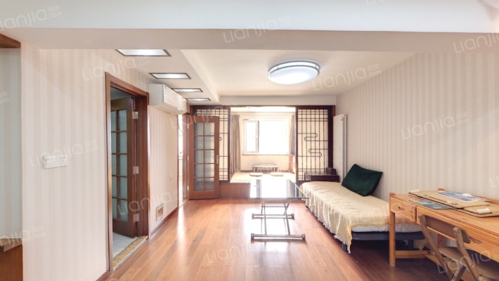芳群公寓二手房实景图
