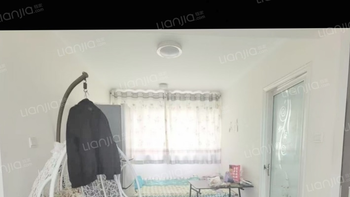 房源户型方正    南北通透    视野宽阔-餐厅