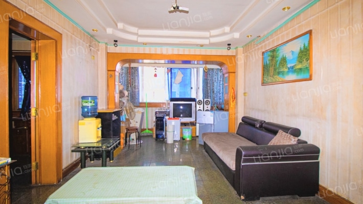 花城中街70号二手房实景图