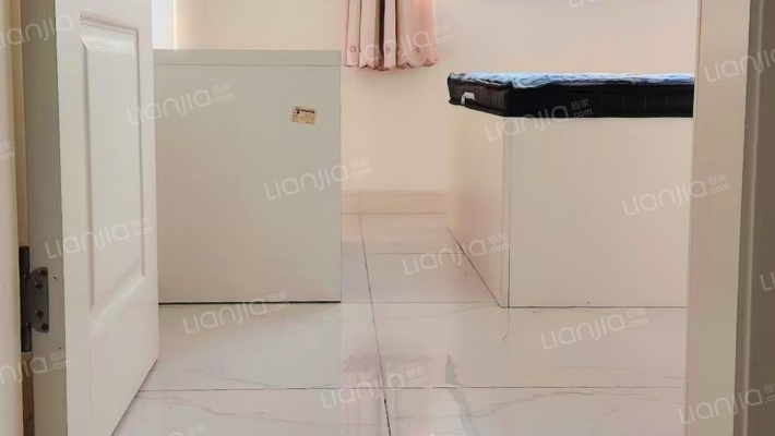 景观高层 户型通透 采光视野佳-卧室A