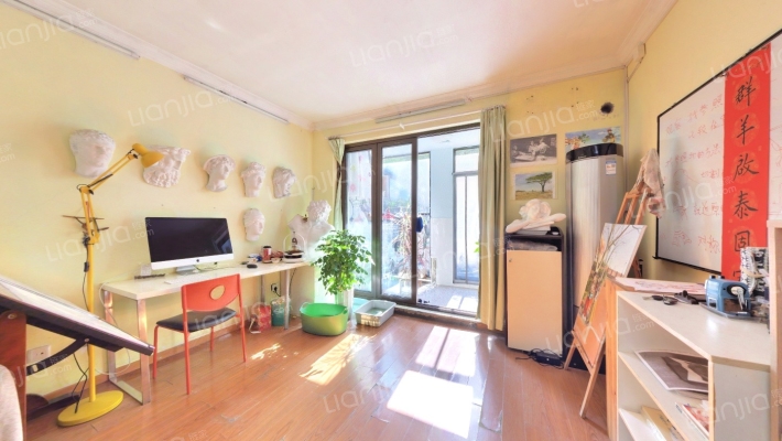 同润菲诗艾伦二手房实景图