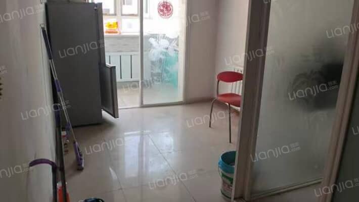 鼓风机厂宿舍楼二手房实景图